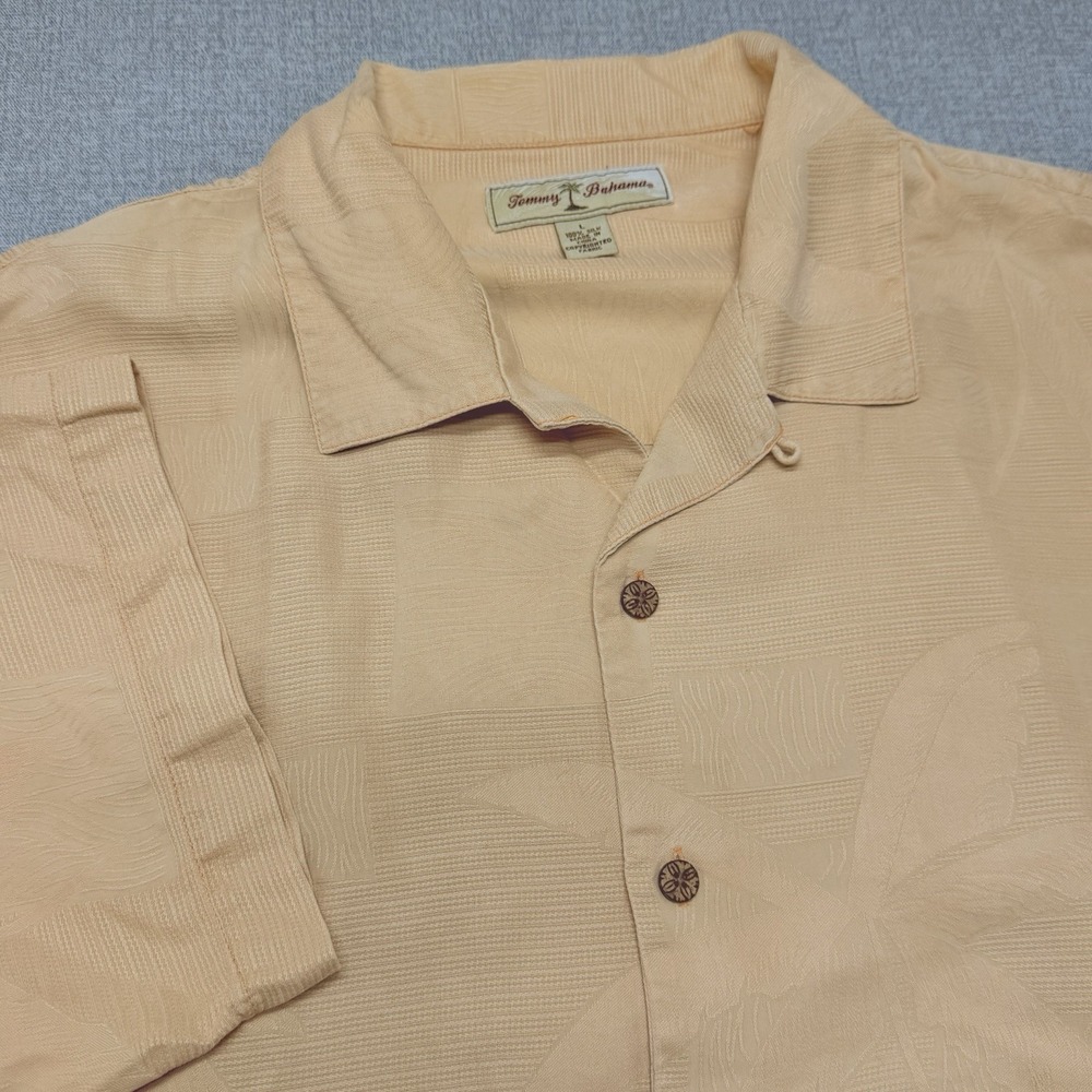 Tommy Bahama Mens L 100% Silk Camp Shirt Peach Jacquard Hawaiian Button Up Aloha